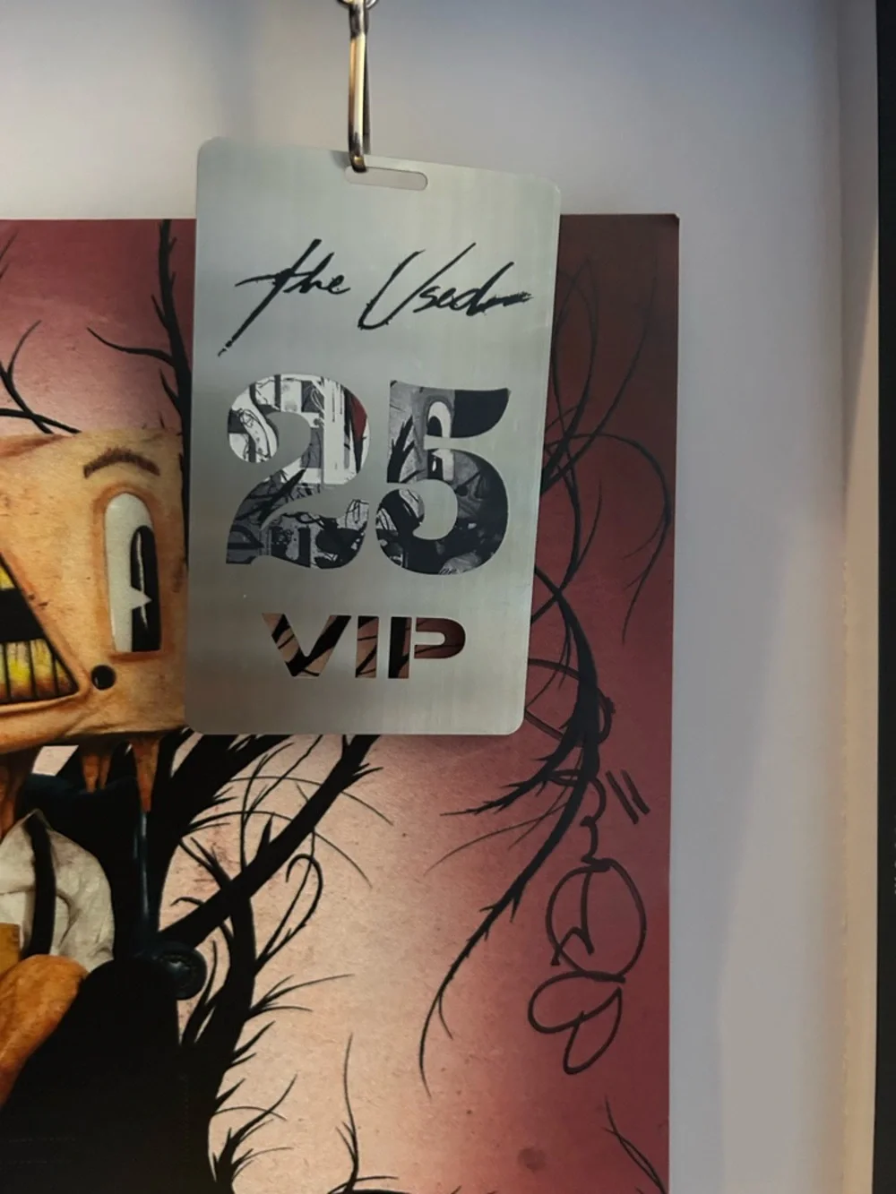 The Used 25 Black Graphic Tote Bag - Picture 4 of 5